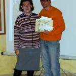 Emiliano Cribari premiato da Stefania Ponzone, membro della commissione